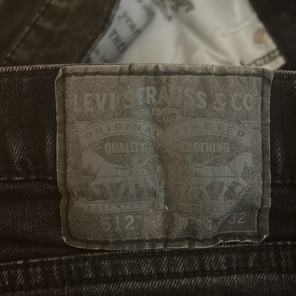 Jeans - Picture 3 of 3